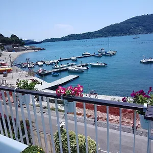 Openspace Fronte Mare Esclusivo Due Letti Matrimoniali A Portovenere Apartment